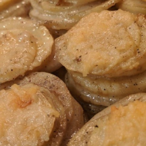 CREAMY PARMESAN POTATO STACKS: A DELICIOUS AND HEALTHY SIDE DISH