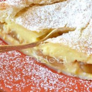 Apple Puff Pastry Cream Pie