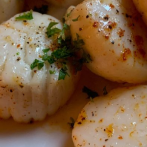BROILED SCALLOPS