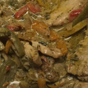 CREAMY GARLIC PESTO CHICKEN