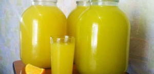 Did you know that you can get 9 liters of juice from just 4 oranges? Find out how to prepare it in the following recipe.