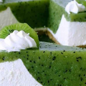 Refreshing Kiwi Cheesecake – a delicate, no-bake dessert!