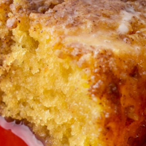 CINNAMON HONEYBUN CAKE IS BASICALLY JUST A GIANT HONEYBUN