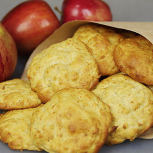 Apple Biscuits in Record Time! Enjoy the taste of autumn to the fullest!