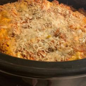 SLOW COOKER BAKED ZITI: AN EASY CROCK POT RECIPE THAT’S A GUARANTEED CROWD PLEASER