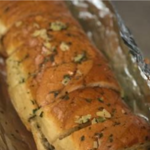 GARLIC BREAD HEAVEN: HOW TO STUFF YOUR LOAF WITH MEAT AND CHEESE FOR MAXIMUM DELICIOUSNESS