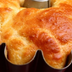 CHEESY BUNDT BREAD