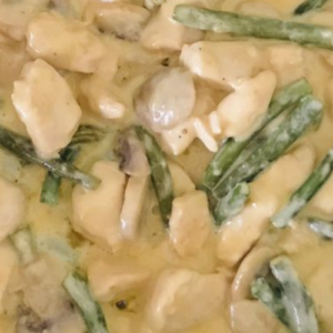 ONE SKILLET CHICKEN WITH GREEN BEANS