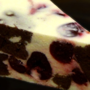 Exceptional souffle cake with cheese and cherries – an unforgettable dessert!