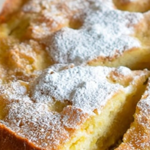 Apple and yogurt cake