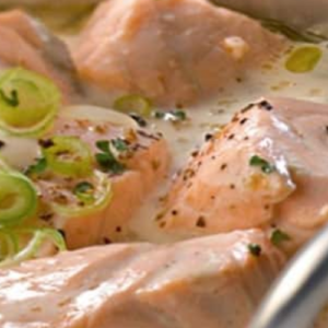 Light salmon stew
