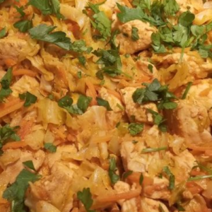 CABBAGE SAUTEED WITH CHICKEN