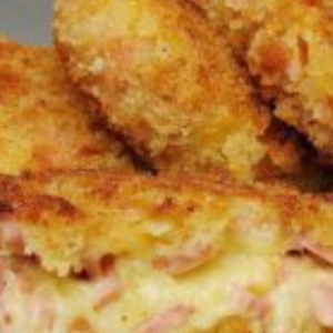This culinary wonder can replace an ordinary dinner – meatballs made of sausages and cheese. Cook them today!