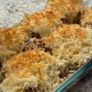 LONGHORN GARLIC PARMESAN CRUSTED CHICKEN: A MOUTH-WATERING DELIGHT