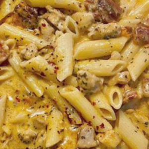 CREAMY CHICKEN MOZZARELLA PASTA – A DELICIOUSLY EASY PASTA RECIPE