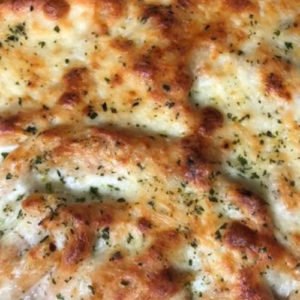 CHEESY BAKED ZITI WITH SAVORY MEAT SAUCE