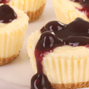 Mini Strawberry Cheesecakes: an adorable, bite-sized dessert