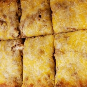 DELICIOUS AND EASY BURRITO CASSEROLE RECIPE YOUR FAMILY WILL LOVE