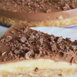 No-bake chocolate banana cake, ready in 15 minutes – quick and very tasty!