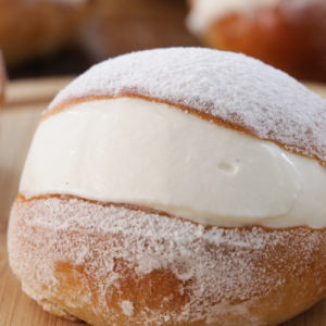 Maritozzi – Italian Sweet Buns Recipe