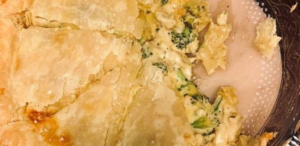 BROCCOLI CHEDDAR CHICKEN POT PIE