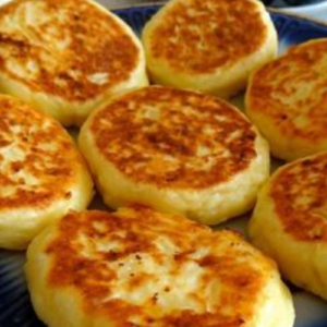 Appetizing and brown papanasi – a perfect breakfast, ready in just 20 minutes!