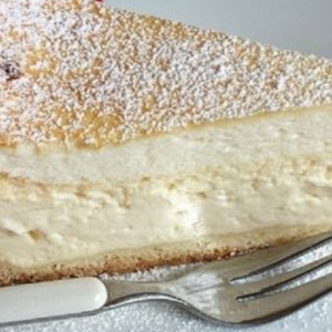 Quark snowcake with vanilla pudding, so creamy and simply delicious 😋 😋