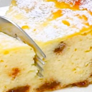 Magic ricotta cake with lemon zest: the delicious and delicate dessert!