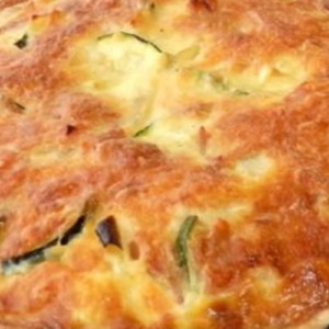 Savory with zucchini, onion and ham: the tasty recipe to try