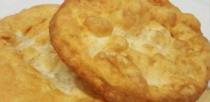 Fried bread balloons: puffy and crunchy without yeast!
