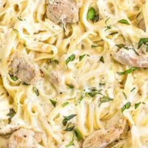 Creamy Chicken Carbonara: the best pasta recipe for any night