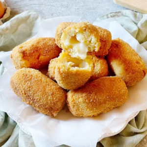 Neapolitan potato croquettes: the original recipe for fried panzarotti