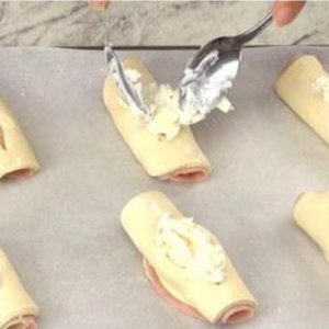 Puff pastry boats: a simple and quick appetizer to try