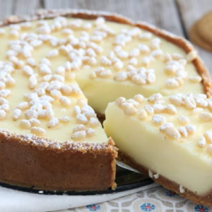 Grandma’s cheesecake: the recipe for cold cake with custard and pine nuts