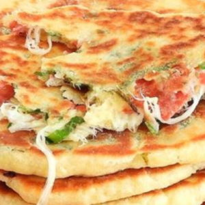 Pan-cooked stuffed bread: the quick and tasty recipe to try