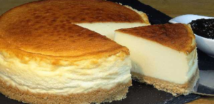 Melts in your mouth, cheesecake with vanilla pudding!