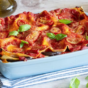 Lasagna with aubergines: the recipe for a stringy and delicious vegetarian first course