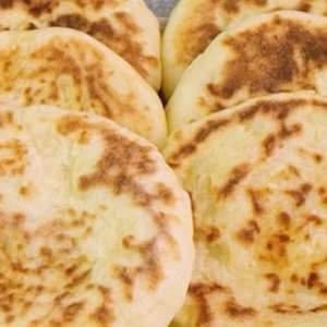 Cheese naan bread: the easiest recipe ever