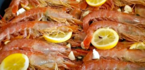 Baked prawns: the quick recipe for tasty and fragrant ones