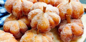 Mini-pumpkin fried bombs: the original and delicious recipe for Halloween