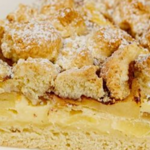 Apple sbriciolata: really delicious and easy to prepare!
