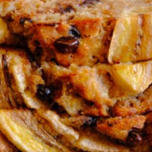 How to make the perfect moist banana bread with chocolate chips!