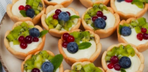 Fruit and cream tartlet: the colorful and delicious baskets!