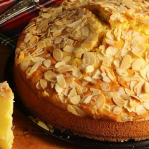 Vasilopita: the Greek dessert recipe for New Year’s Eve