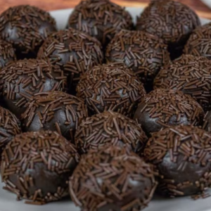 Brigadeiro: the delicious dessert recipe for making Brazilian chocolate truffles