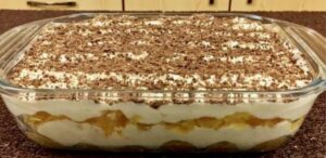 Tiramisu Cake – You need 24 ladyfingers, 500g mascarpone, 4 tablespoons sugar, 4 eggs, 4 oranges, 6 tablespoons espresso coffee, and dark chocolate.