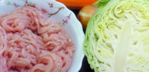 700 g of cabbage and a little minced meat – this is how I make a delicious dinner in the oven
